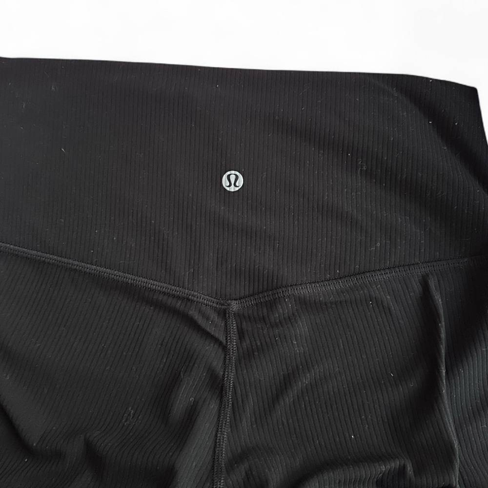 Lululemon Athletica Black Ribbed Stretchy Leggings 8 - Picture 7 of 7